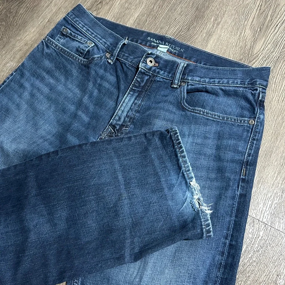 Banana Republic Vintage Straight Jeans 34x34 Blue Denim Cotton Mens Distressed